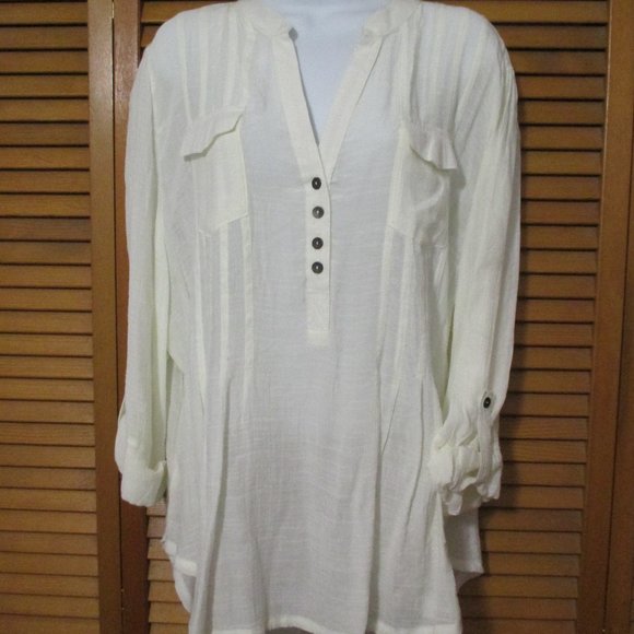 Ava & Grace top cream color lightweight feminine V neck prairie look size 1x - Picture 1 of 7